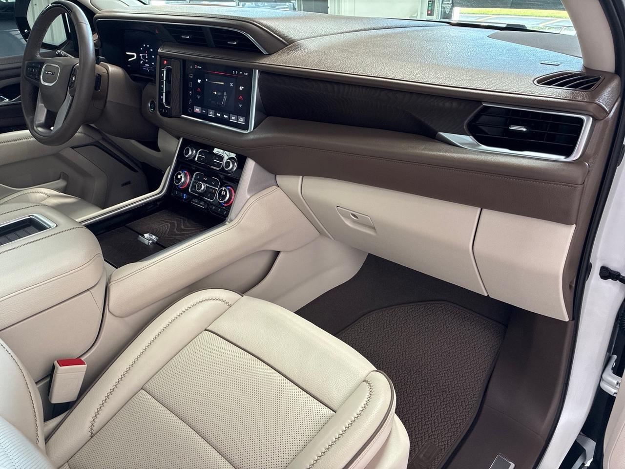 2024 GMC Yukon XL Denali, 4x4, Reserve Pkg, (Pano Roof, Power Boards, Air Ride, Max Tow, SuperCruise), Rear Entertainment Houston TX