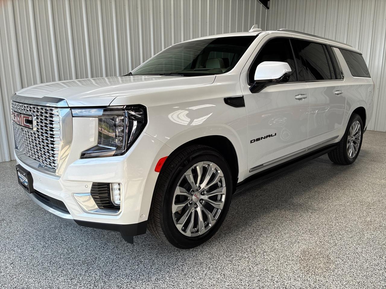 2024 GMC Yukon XL Denali, 4x4, Reserve Pkg, (Pano Roof, Power Boards, Air Ride, Max Tow, SuperCruise), Rear Entertainment Houston TX
