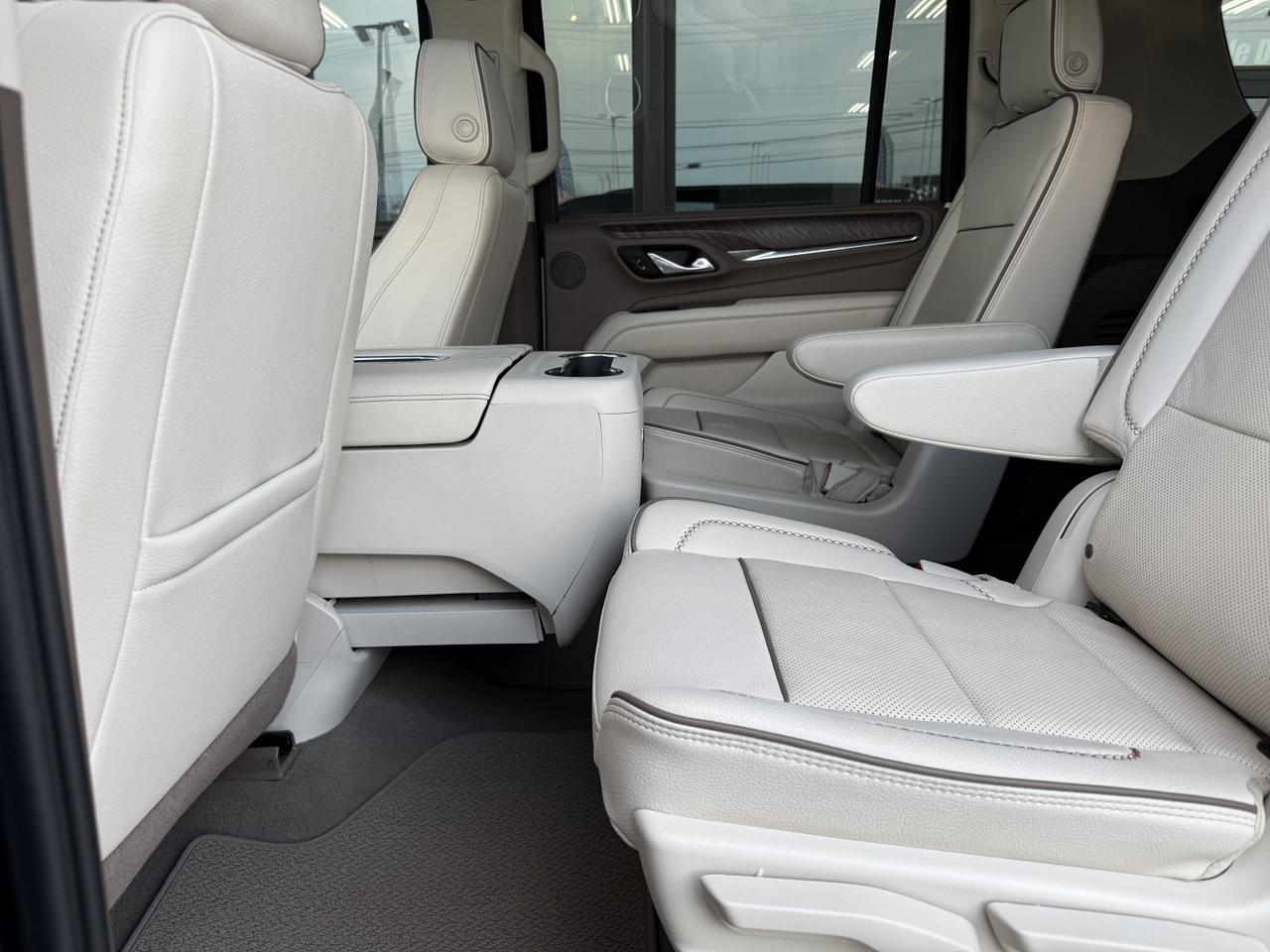 2024 GMC Yukon XL Denali Knoxville TN