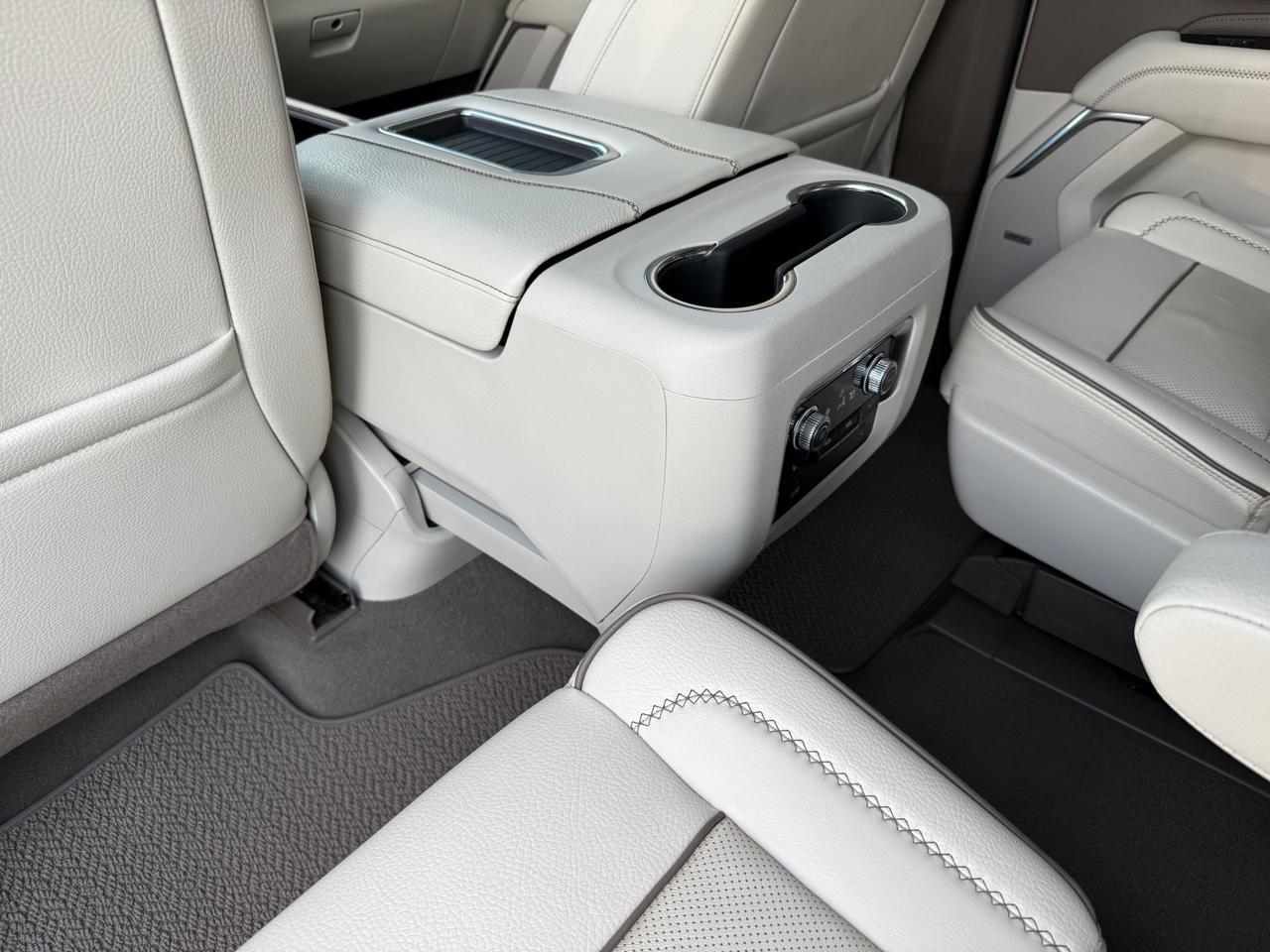 2024 GMC Yukon XL Denali Knoxville TN