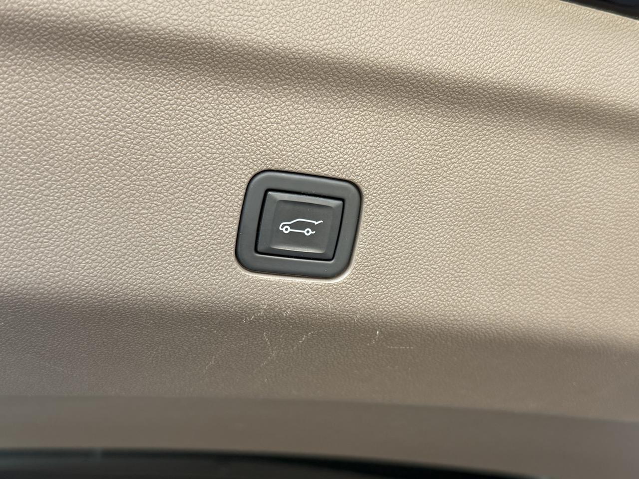 2024 GMC Yukon XL Denali Knoxville TN