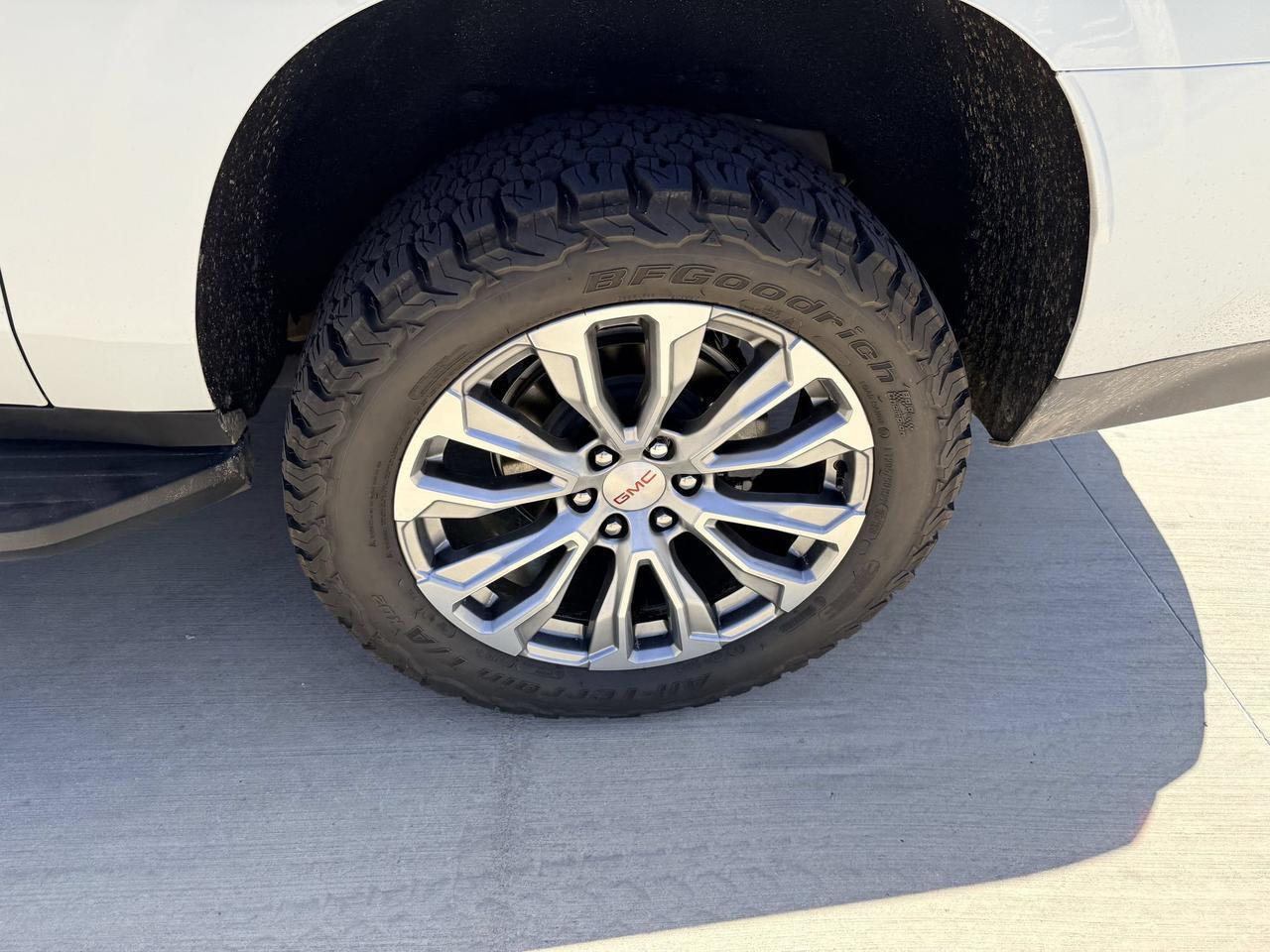 2024 GMC Yukon XL Denali Castroville TX