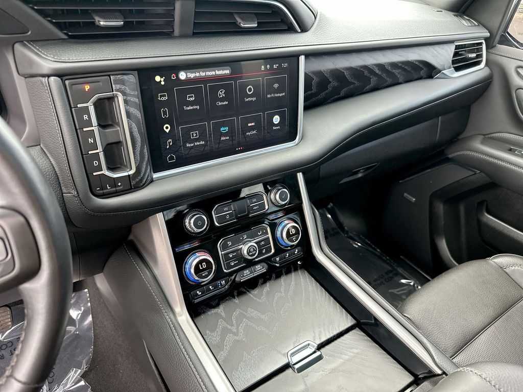 2024 GMC Yukon XL Denali Tucson AZ