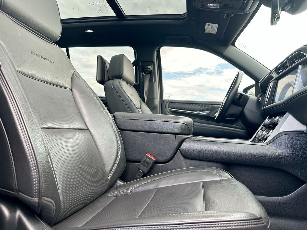 2024 GMC Yukon XL Denali Tucson AZ