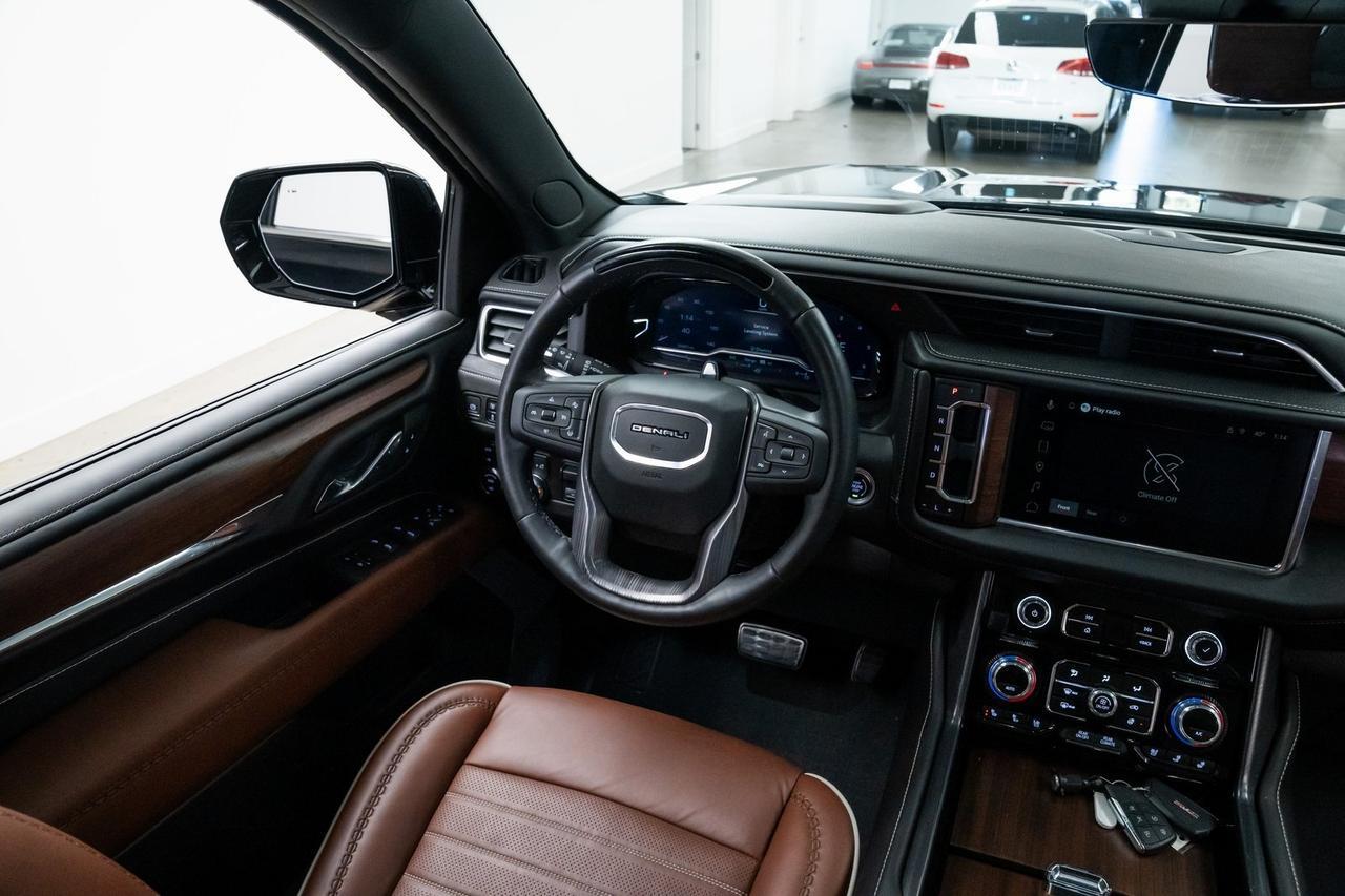 2024 GMC Yukon XL Denali Ultimate 1 Owner Super Cruise Capability Massage Seats Portland OR