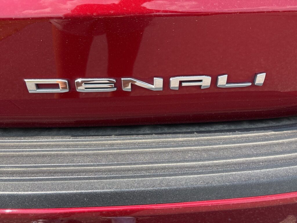 2024 GMC Yukon XL Denali Ultimate 4WD Minocqua WI
