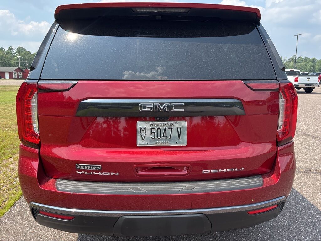 2024 GMC Yukon XL Denali Ultimate 4WD Minocqua WI