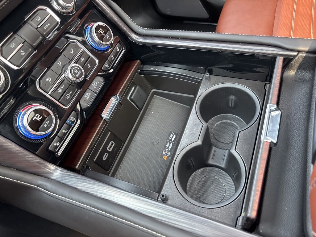 2024 GMC Yukon XL Denali Ultimate 4WD Minocqua WI