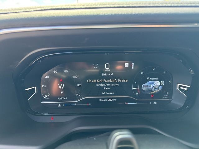 2024 GMC Yukon XL Denali Carbondale IL