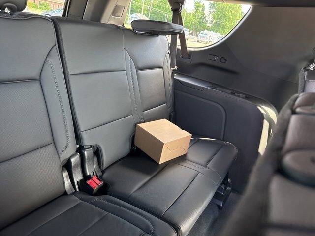 2024 GMC Yukon XL Denali Carbondale IL