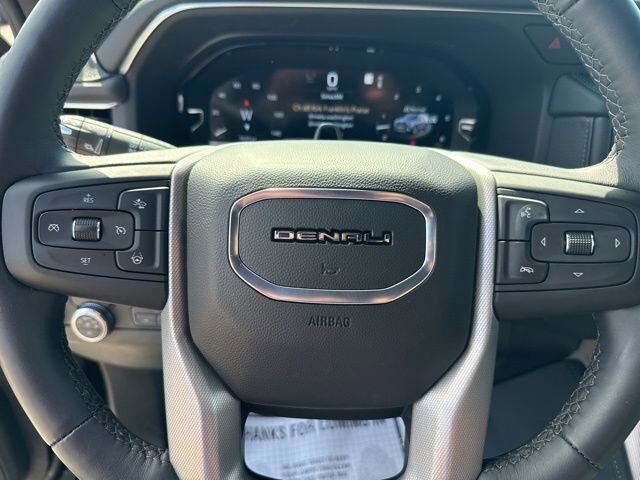 2024 GMC Yukon XL Denali Carbondale IL