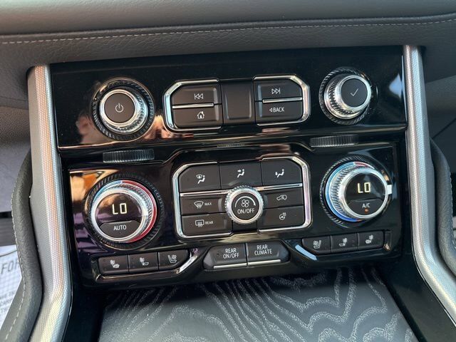 2024 GMC Yukon XL Denali Carbondale IL