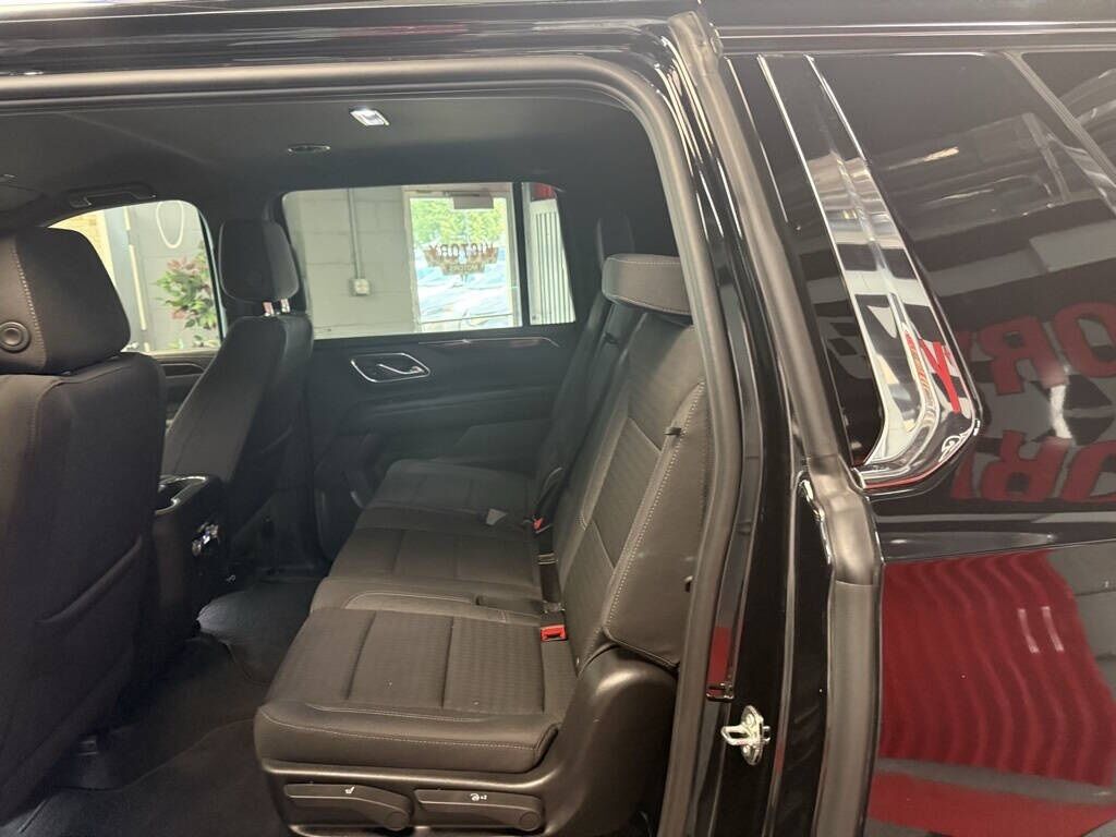 2024 GMC Yukon XL SLE Royal Oak MI