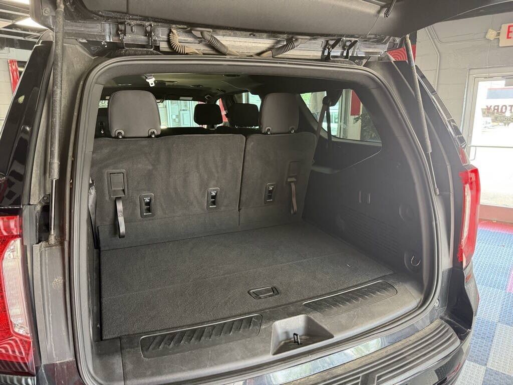 2024 GMC Yukon XL SLE Royal Oak MI