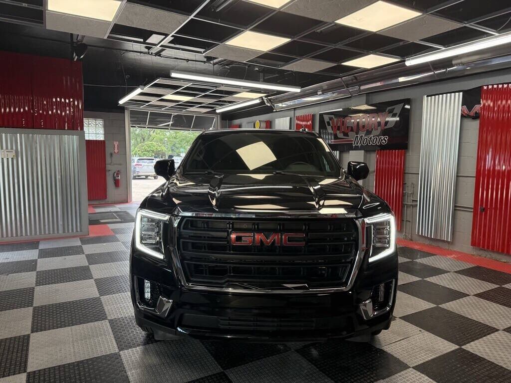 2024 GMC Yukon XL SLE Royal Oak MI