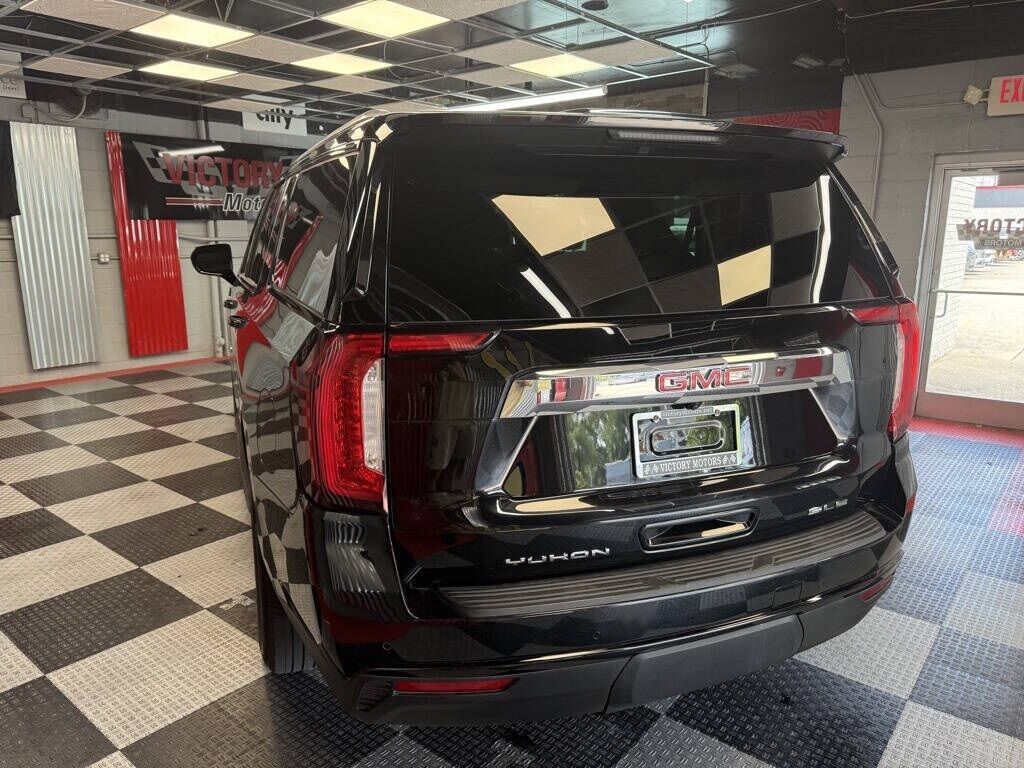 2024 GMC Yukon XL SLE Royal Oak MI