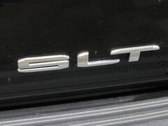2024 GMC Yukon XL SLT 4WD 7 Passenger Fond du Lac WI