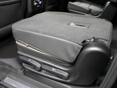 2024 GMC Yukon XL SLT 4WD 7 Passenger Fond du Lac WI