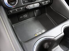 2024 GMC Yukon XL SLT 4WD 7 Passenger Fond du Lac WI