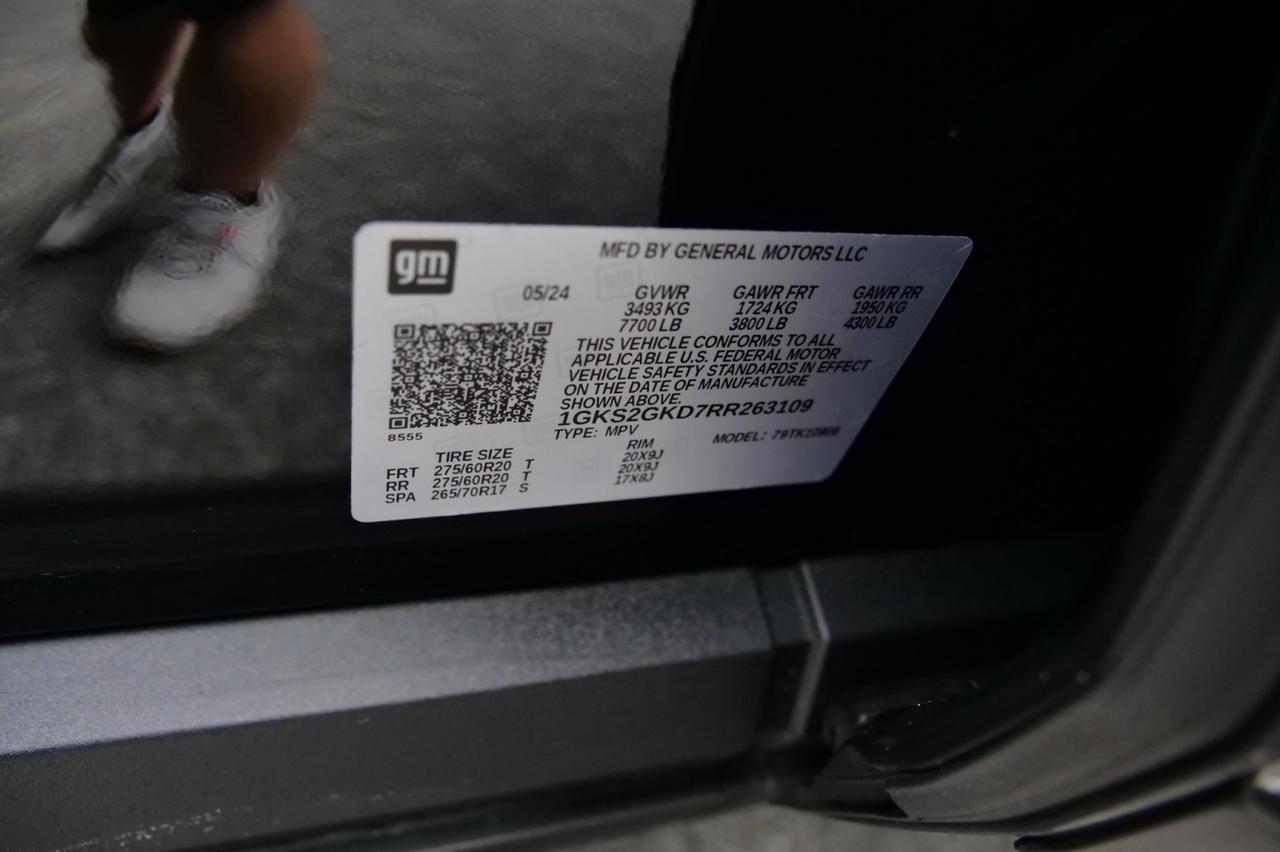 2024 GMC Yukon XL SLT 4WD / UPGRADES / PANO Sunroof / Third Row! Lincolnton NC