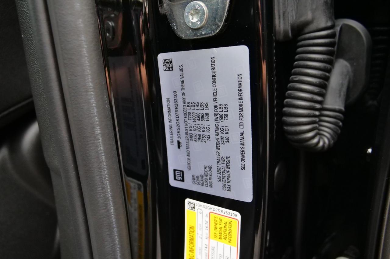 2024 GMC Yukon XL SLT 4WD / UPGRADES / PANO Sunroof / Third Row! Lincolnton NC