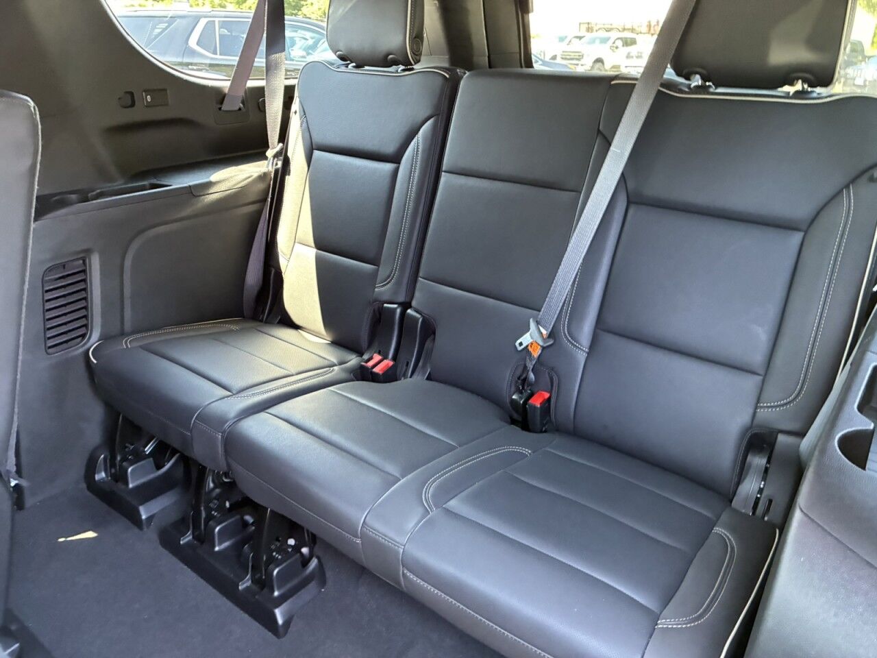2024 GMC Yukon XL SLT Charlton MA
