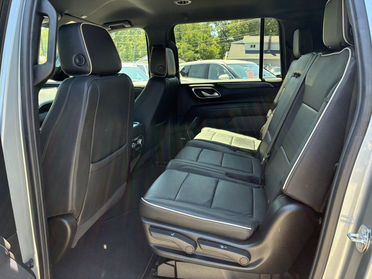2024 GMC Yukon XL SLT Charlton MA