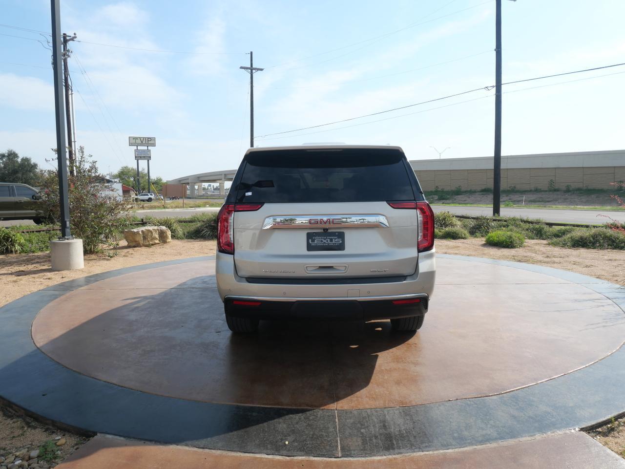 2024 GMC Yukon XL SLT