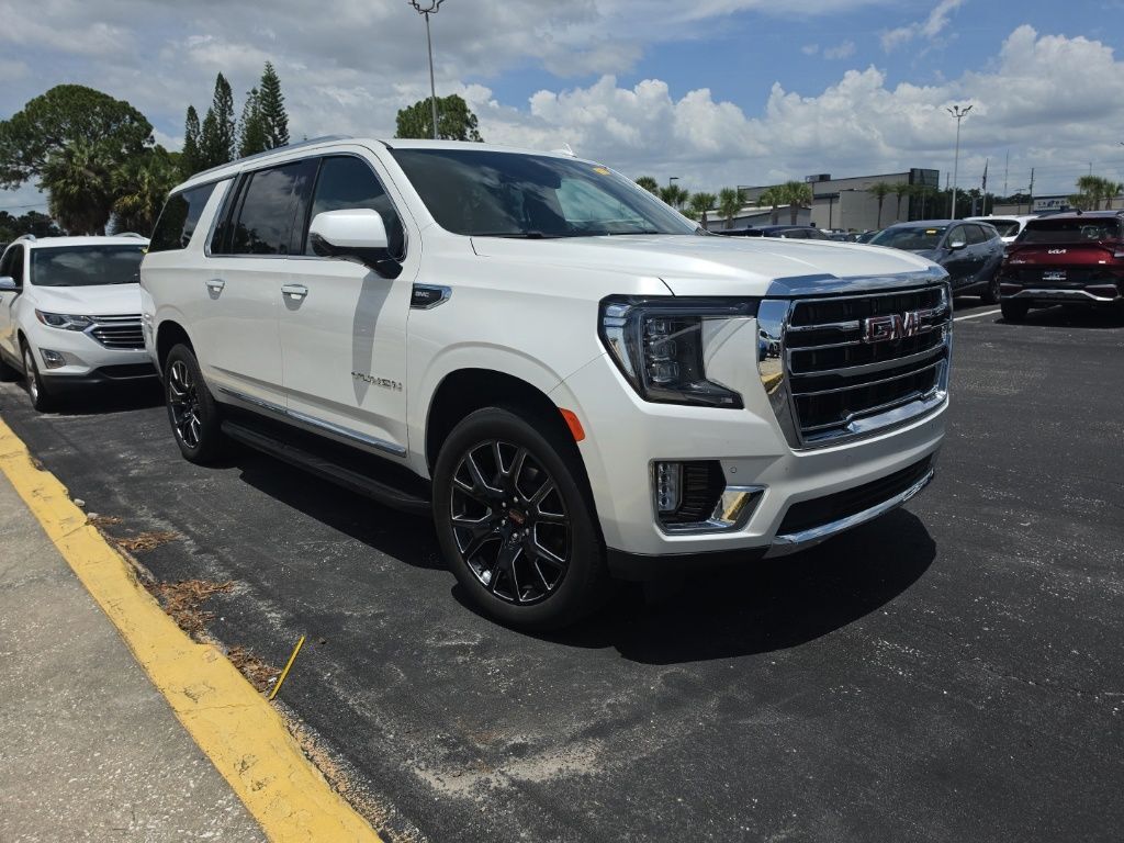 2024 GMC Yukon XL SLT
