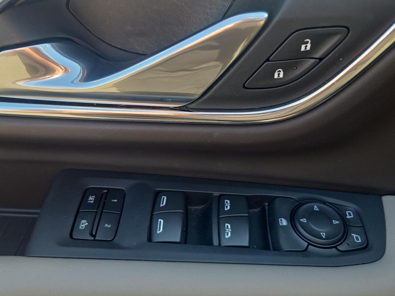 2024 GMC Yukon XL SLT Fredericksburg VA