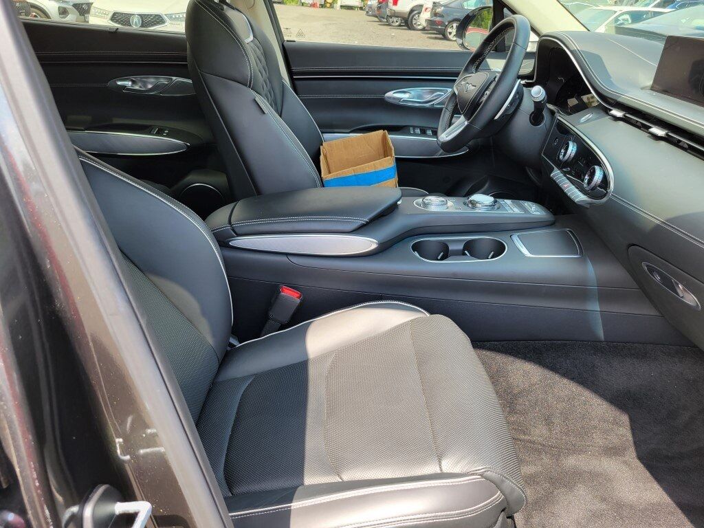 2024 Genesis Electrified GV70 Prestige Chantilly VA