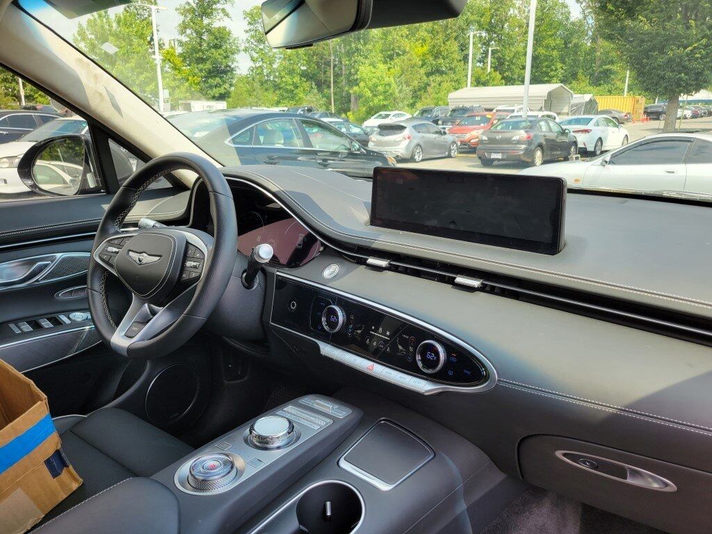 2024 Genesis Electrified GV70 Prestige Chantilly VA