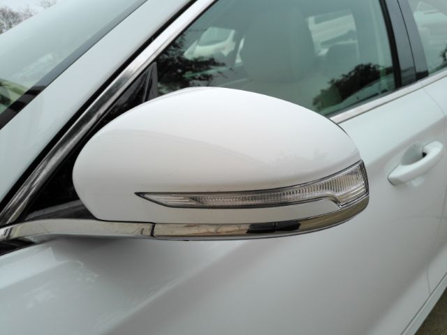 2024 Genesis G70 2.5T RWD Plano TX