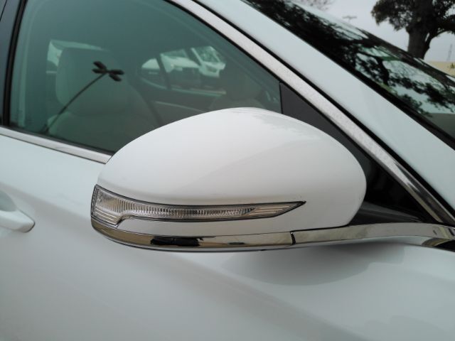 2024 Genesis G70 2.5T RWD Plano TX