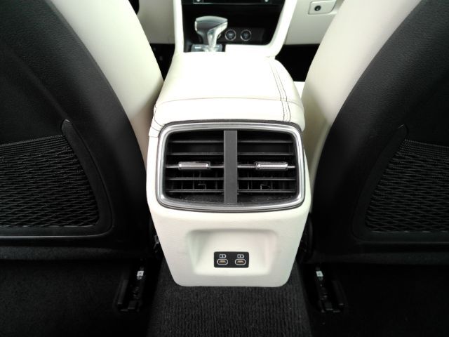 2024 Genesis G70 2.5T RWD Plano TX