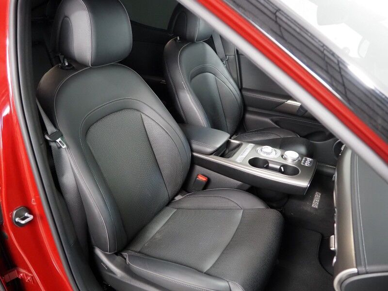 2024 Genesis GV60 Advanced AWD *HEADS-UP DISPLAY, NAVIGATION, ADAPTIVE CRUISE, SAFETY ALERTS, 360 VIEW CAMERAS, PANORAMA GLASS ROOF, LEATHER, CLIMATE SEATS, HEATED STEERING, BANG & OLUFSEN, WIRELESS CHARGING, ANDROID & APPLE