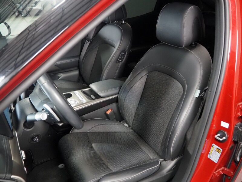 2024 Genesis GV60 Advanced AWD *HEADS-UP DISPLAY, NAVIGATION, ADAPTIVE CRUISE, SAFETY ALERTS, 360 VIEW CAMERAS, PANORAMA GLASS ROOF, LEATHER, CLIMATE SEATS, HEATED STEERING, BANG & OLUFSEN, WIRELESS CHARGING, ANDROID & APPLE Round Rock TX