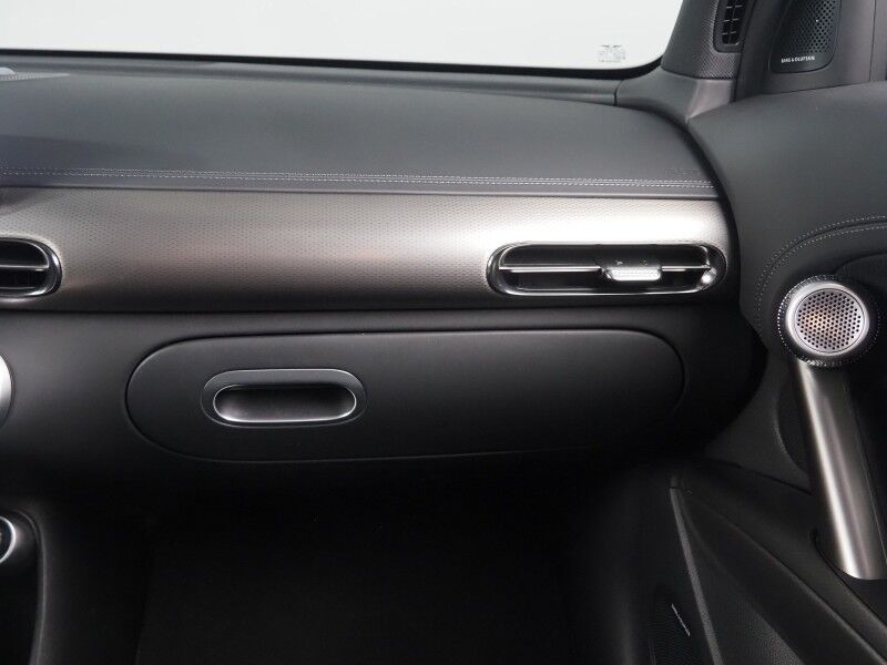 2024 Genesis GV60 Advanced AWD *HEADS-UP DISPLAY, NAVIGATION, ADAPTIVE CRUISE, SAFETY ALERTS, 360 VIEW CAMERAS, PANORAMA GLASS ROOF, LEATHER, CLIMATE SEATS, HEATED STEERING, BANG & OLUFSEN, WIRELESS CHARGING, ANDROID & APPLE Round Rock TX