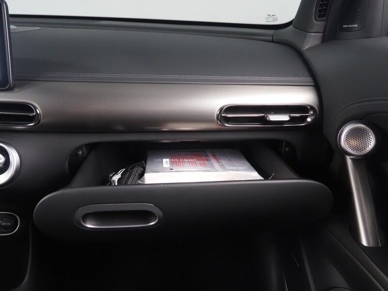 2024 Genesis GV60 Advanced AWD *HEADS-UP DISPLAY, NAVIGATION, ADAPTIVE CRUISE, SAFETY ALERTS, 360 VIEW CAMERAS, PANORAMA GLASS ROOF, LEATHER, CLIMATE SEATS, HEATED STEERING, BANG & OLUFSEN, WIRELESS CHARGING, ANDROID & APPLE Round Rock TX