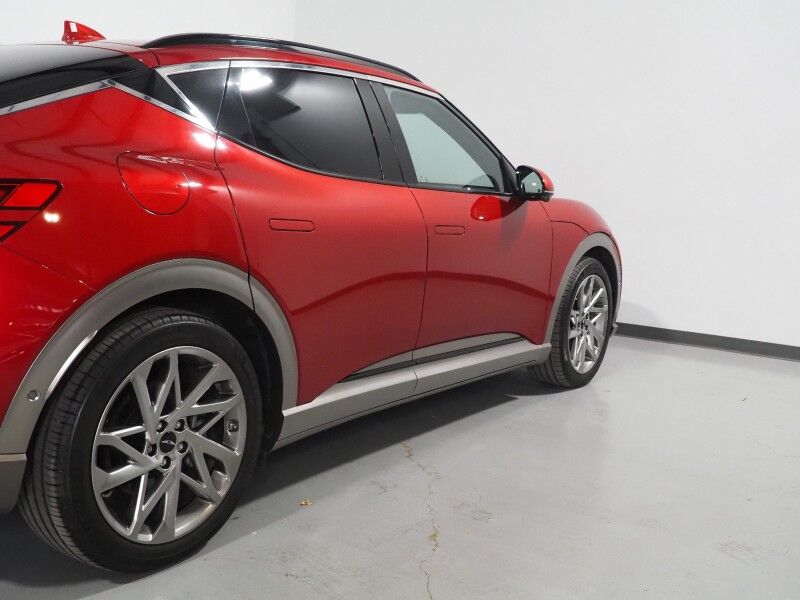 2024 Genesis GV60 Advanced AWD *HEADS-UP DISPLAY, NAVIGATION, ADAPTIVE CRUISE, SAFETY ALERTS, 360 VIEW CAMERAS, PANORAMA GLASS ROOF, LEATHER, CLIMATE SEATS, HEATED STEERING, BANG & OLUFSEN, WIRELESS CHARGING, ANDROID & APPLE Round Rock TX