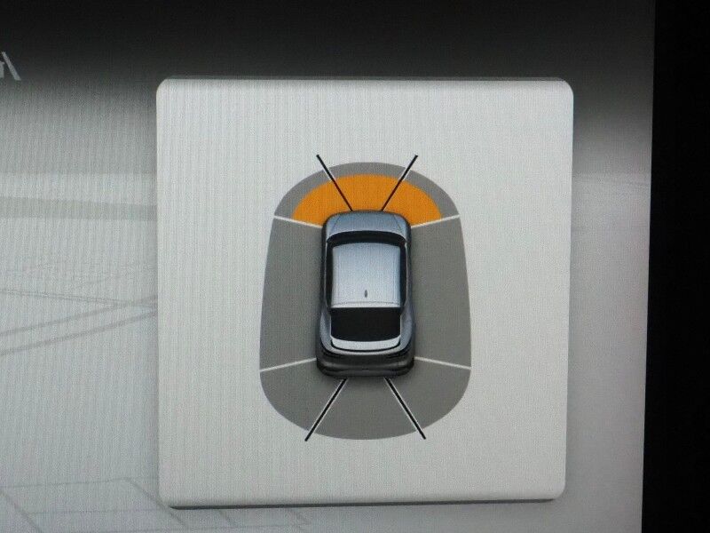 2024 Genesis GV60 Advanced AWD *HEADS-UP DISPLAY, NAVIGATION, ADAPTIVE CRUISE, SAFETY ALERTS, 360 VIEW CAMERAS, PANORAMA GLASS ROOF, LEATHER, CLIMATE SEATS, HEATED STEERING, BANG & OLUFSEN, WIRELESS CHARGING, ANDROID & APPLE Round Rock TX