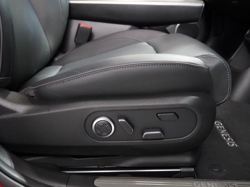 2024 Genesis GV60 Advanced AWD *HEADS-UP DISPLAY, NAVIGATION, ADAPTIVE CRUISE, SAFETY ALERTS, 360 VIEW CAMERAS, PANORAMA GLASS ROOF, LEATHER, CLIMATE SEATS, HEATED STEERING, BANG & OLUFSEN, WIRELESS CHARGING, ANDROID & APPLE Round Rock TX