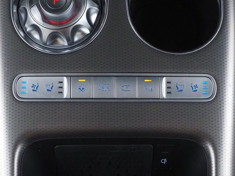 2024 Genesis GV60 Advanced AWD *HEADS-UP DISPLAY, NAVIGATION, ADAPTIVE CRUISE, SAFETY ALERTS, 360 VIEW CAMERAS, PANORAMA GLASS ROOF, LEATHER, CLIMATE SEATS, HEATED STEERING, BANG & OLUFSEN, WIRELESS CHARGING, ANDROID & APPLE Round Rock TX