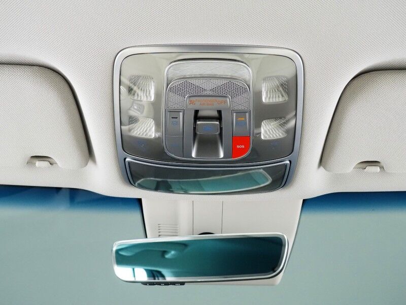 2024 Genesis GV60 Advanced AWD *HEADS-UP DISPLAY, NAVIGATION, ADAPTIVE CRUISE, SAFETY ALERTS, 360 VIEW CAMERAS, PANORAMA GLASS ROOF, LEATHER, CLIMATE SEATS, HEATED STEERING, BANG & OLUFSEN, WIRELESS CHARGING, ANDROID & APPLE Round Rock TX