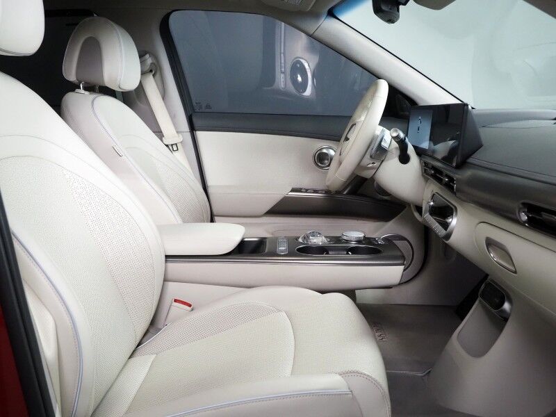 2024 Genesis GV60 Advanced AWD *HEADS-UP DISPLAY, NAVIGATION, ADAPTIVE CRUISE, SAFETY ALERTS, 360 VIEW CAMERAS, PANORAMA GLASS ROOF, LEATHER, CLIMATE SEATS, HEATED STEERING, BANG & OLUFSEN, WIRELESS CHARGING, ANDROID & APPLE Round Rock TX