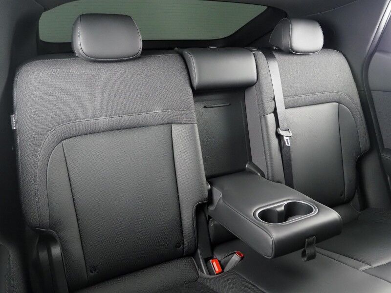 2024 Genesis GV60 Standard *HEADS-UP DISPLAY, NAVIGATION, ADAPTIVE CRUISE, SAFETY ALERTS, BACKUP-CAMERA, COLOR TOUCHSCREEN, PANORAMA GLASS ROOF, HEATED SEATS, POWER LIFTGATE, WIRELESS CHARGING, ANDROID & APPLE Round Rock TX