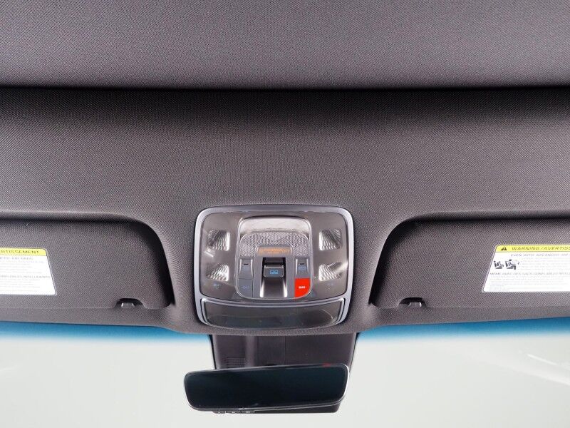 2024 Genesis GV60 Standard *HEADS-UP DISPLAY, NAVIGATION, ADAPTIVE CRUISE, SAFETY ALERTS, BACKUP-CAMERA, COLOR TOUCHSCREEN, PANORAMA GLASS ROOF, HEATED SEATS, POWER LIFTGATE, WIRELESS CHARGING, ANDROID & APPLE Round Rock TX