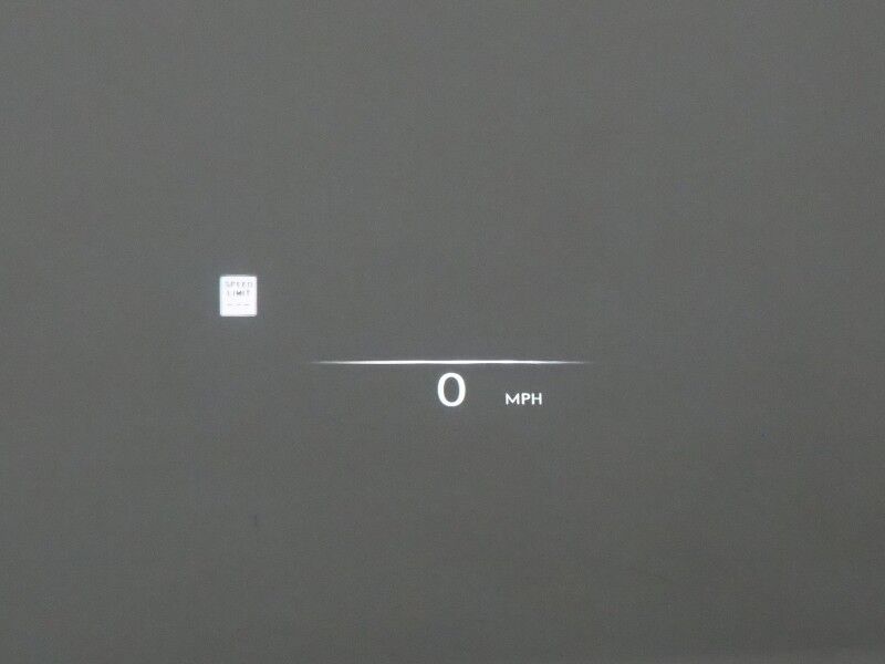 2024 Genesis GV60 Standard *HEADS-UP DISPLAY, NAVIGATION, ADAPTIVE CRUISE, SAFETY ALERTS, BACKUP-CAMERA, COLOR TOUCHSCREEN, PANORAMA GLASS ROOF, HEATED SEATS, POWER LIFTGATE, WIRELESS CHARGING, ANDROID & APPLE Round Rock TX