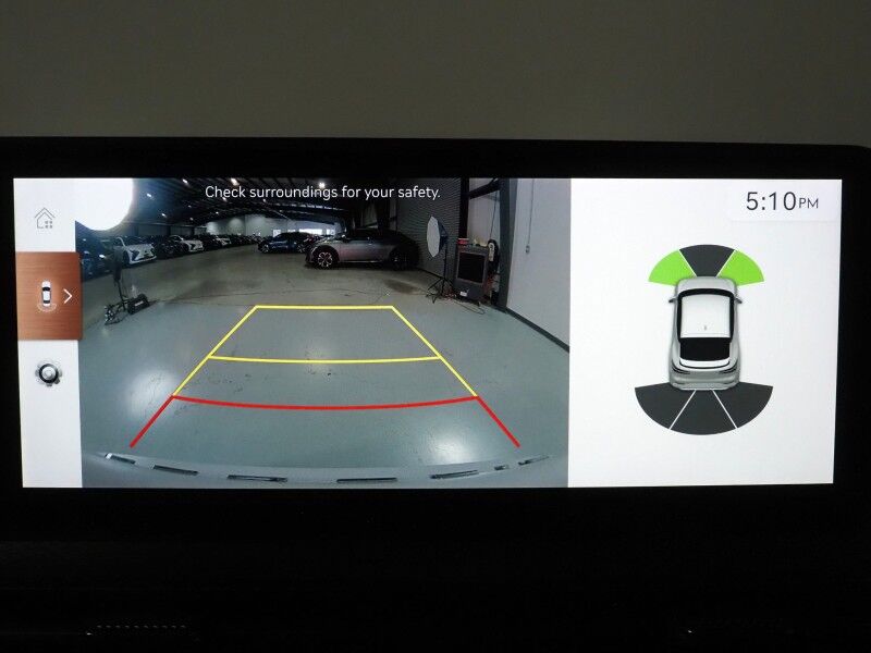 2024 Genesis GV60 Standard *HEADS-UP DISPLAY, NAVIGATION, ADAPTIVE CRUISE, SAFETY ALERTS, BACKUP-CAMERA, COLOR TOUCHSCREEN, PANORAMA GLASS ROOF, HEATED SEATS, POWER LIFTGATE, WIRELESS CHARGING, ANDROID & APPLE Round Rock TX