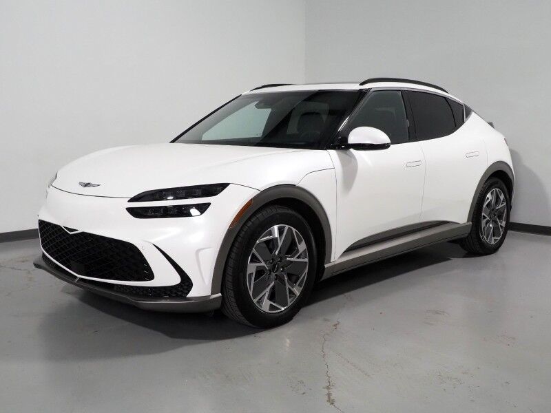 2024 Genesis GV60 Standard *HEADS-UP DISPLAY, NAVIGATION, ADAPTIVE CRUISE, SAFETY ALERTS, BACKUP-CAMERA, COLOR TOUCHSCREEN, PANORAMA GLASS ROOF, HEATED SEATS, POWER LIFTGATE, WIRELESS CHARGING, ANDROID & APPLE Round Rock TX